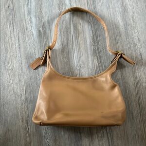 Vintage Coach Tan Leather Shoulder Bag